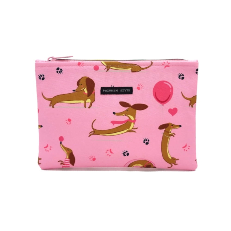 Kosmetyczka mała jamniki różowa tkanina wodoodporna